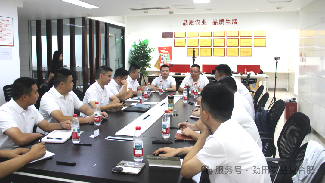 凝聚新力量,共“炭”新未来——劲田作物营养2025年第一期新员工培训圆满落幕(图1) 微信图片_20250925153327_669_66.png